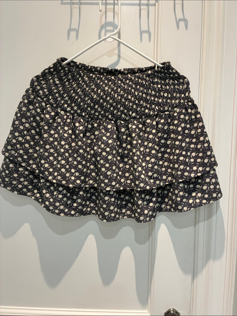 Sugar Lips Floral Smocked Ruffled Mini Skirt Size XS ⭐️